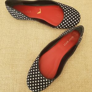 POLKA-DOT!! Navy Blue and White Flats